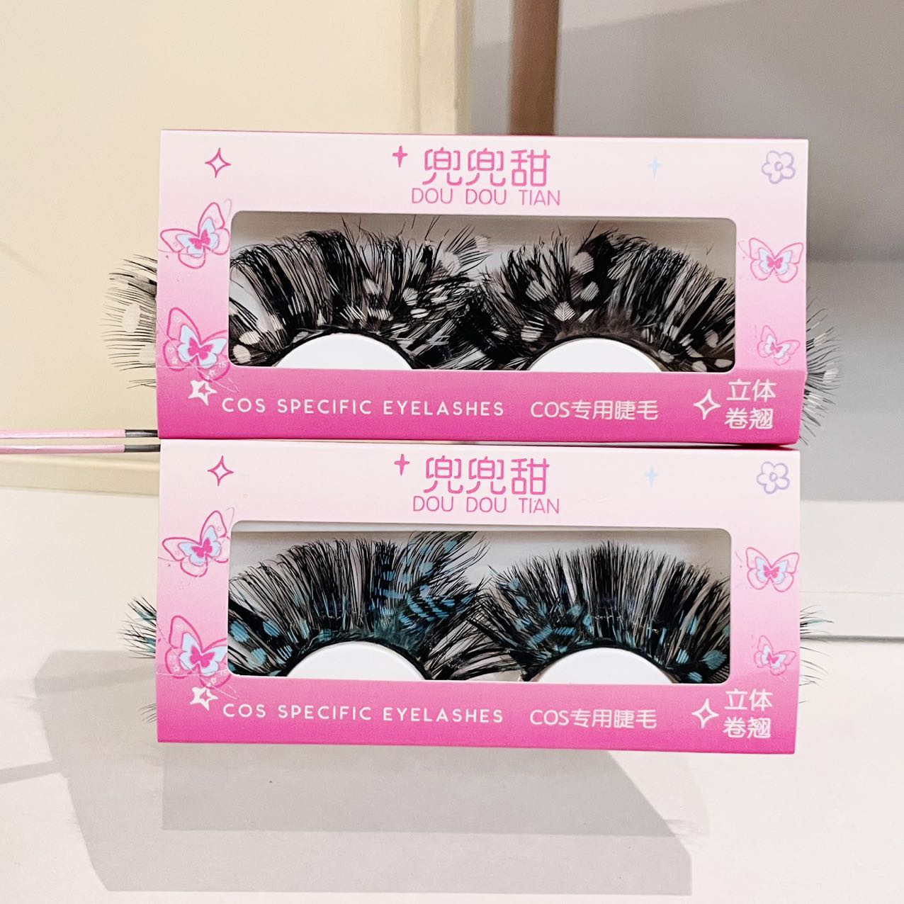 Doudoutian Butterfly Cluster E - огляд і ціна Eyelash Extension Douyin